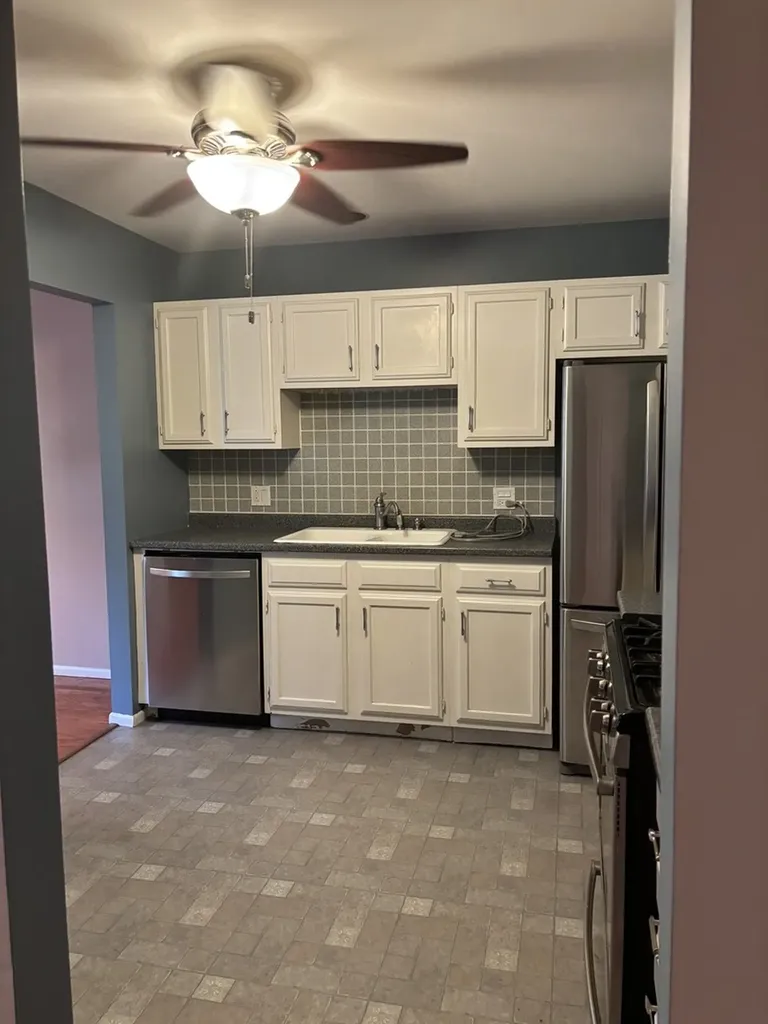 200 Dublin Lane Schaumburg IL 60194