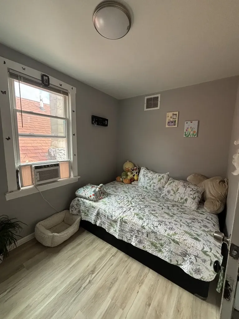 2249 North Long Avenue Chicago IL 60639