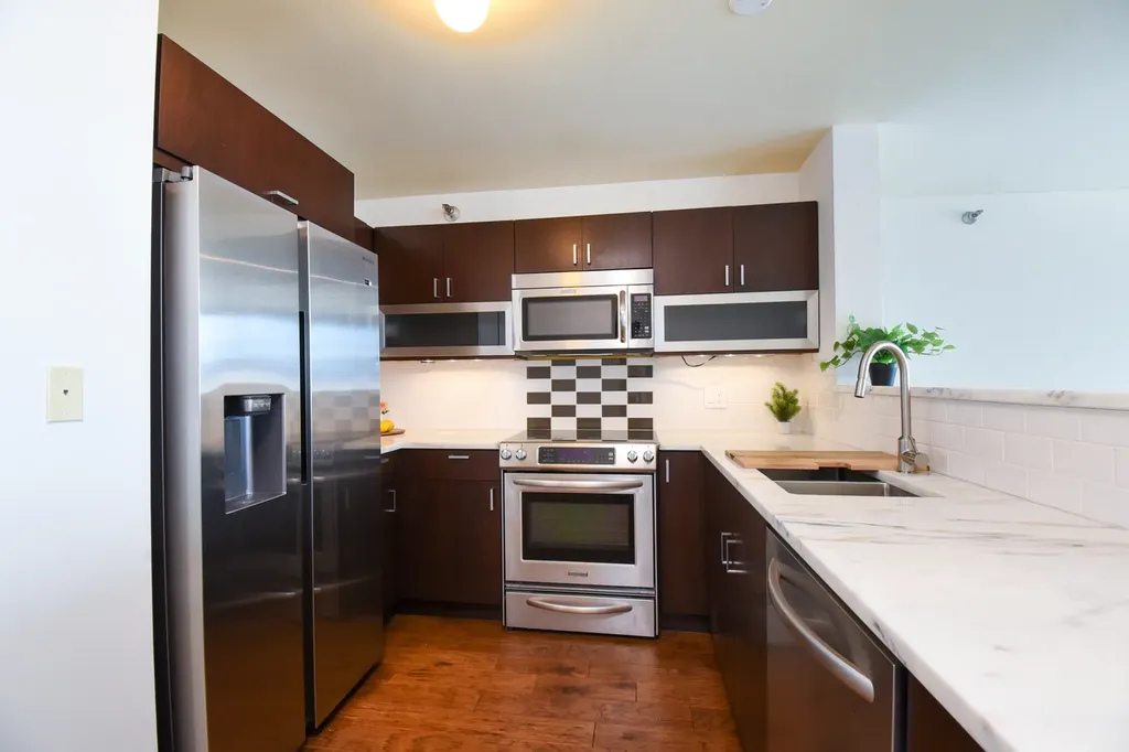 345 North La Salle Drive Chicago IL 60654