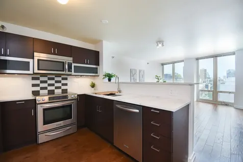 345 North La Salle Drive Chicago IL 60654