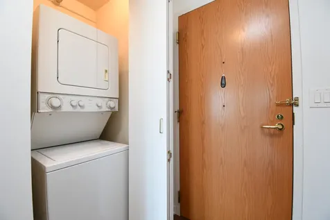 345 North La Salle Drive Chicago IL 60654