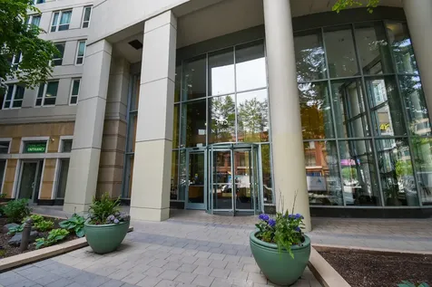 345 North La Salle Drive Chicago IL 60654