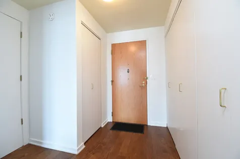 345 North La Salle Drive Chicago IL 60654