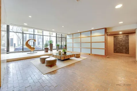 5445 North Sheridan Road Chicago IL 60640
