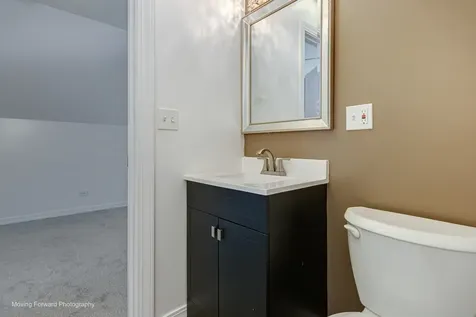 10933 South Avenue F Chicago IL 60617