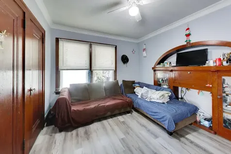 5415 West Parker Avenue Chicago IL 60639