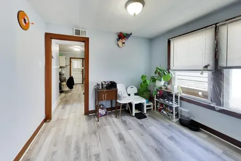 5415 West Parker Avenue Chicago IL 60639