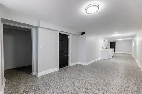 2048 West 70th Place Chicago IL 60636
