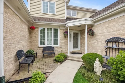 16814 Cardinal Drive Orland Park IL 60467