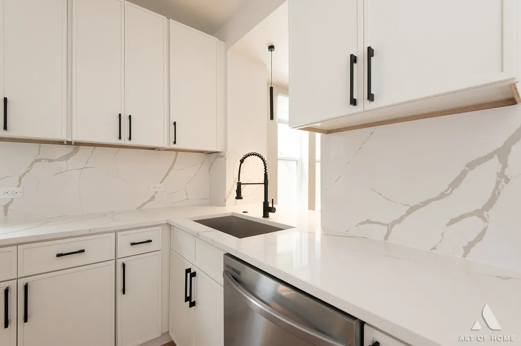 1441 North Kolin Avenue Chicago IL 60651