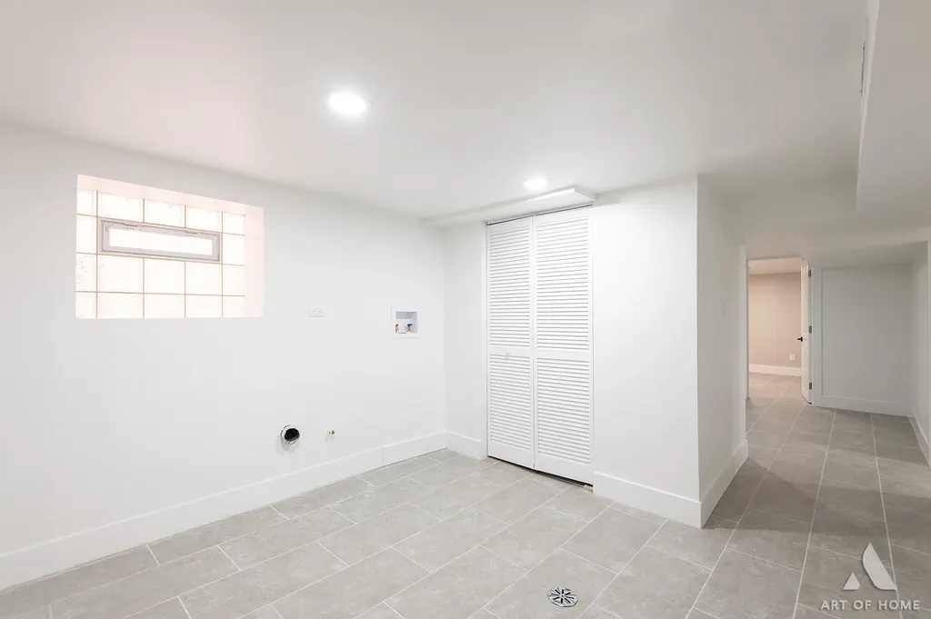 1441 North Kolin Avenue Chicago IL 60651