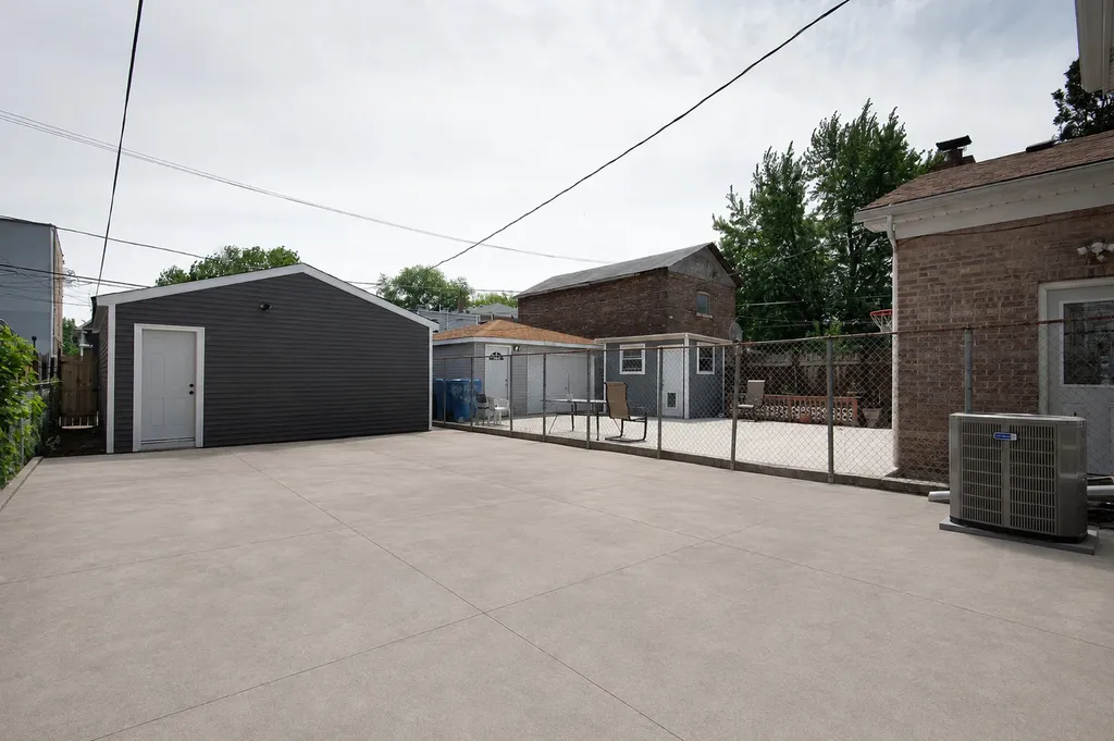 1441 North Kolin Avenue Chicago IL 60651