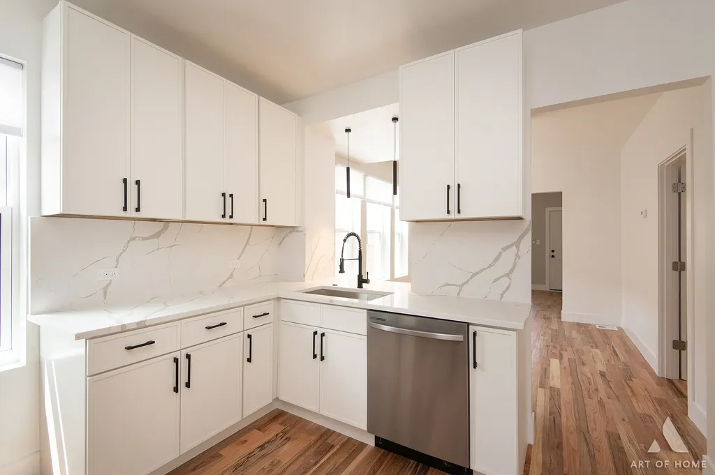 1441 North Kolin Avenue Chicago IL 60651