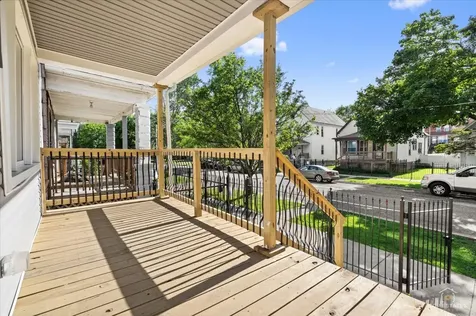 10521 South Edbrooke Avenue Chicago IL 60628