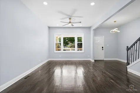 10521 South Edbrooke Avenue Chicago IL 60628