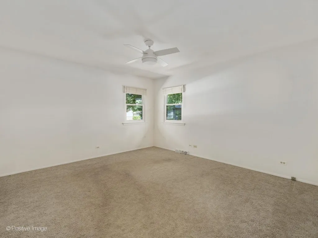 10s240 Hampshire Lane W Willowbrook IL 60527