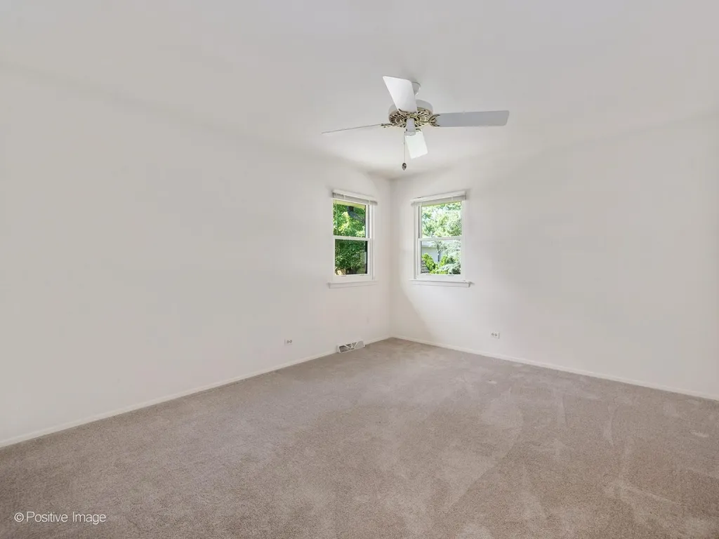 10s240 Hampshire Lane W Willowbrook IL 60527