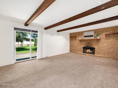 10s240 Hampshire Lane W Willowbrook IL 60527
