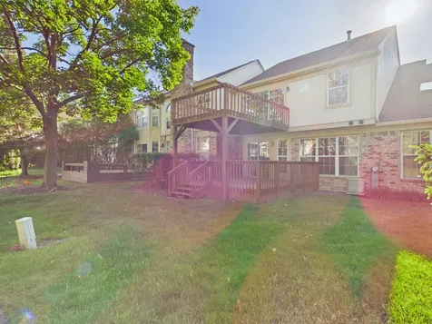 284 Lorraine Circle Bloomingdale IL 60108