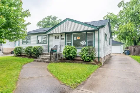 308 Queens Lane Thornton IL 60476
