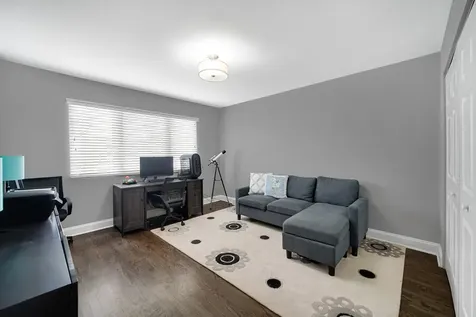 2699 Lisa Court Northbrook IL 60062