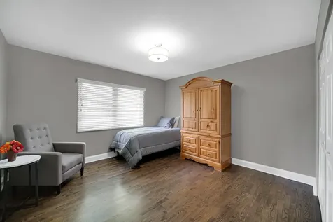 2699 Lisa Court Northbrook IL 60062