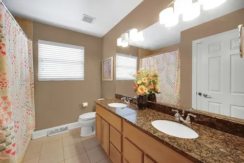 2699 Lisa Court Northbrook IL 60062