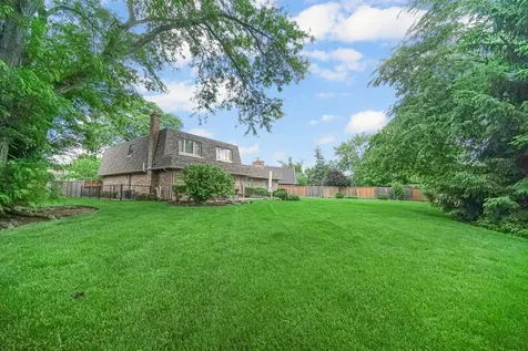 2699 Lisa Court Northbrook IL 60062