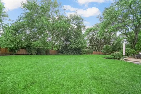 2699 Lisa Court Northbrook IL 60062