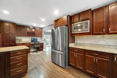 2699 Lisa Court Northbrook IL 60062