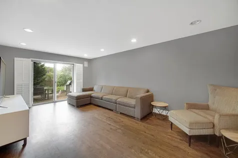 2699 Lisa Court Northbrook IL 60062
