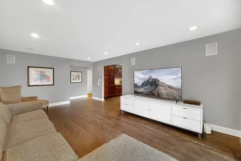 2699 Lisa Court Northbrook IL 60062
