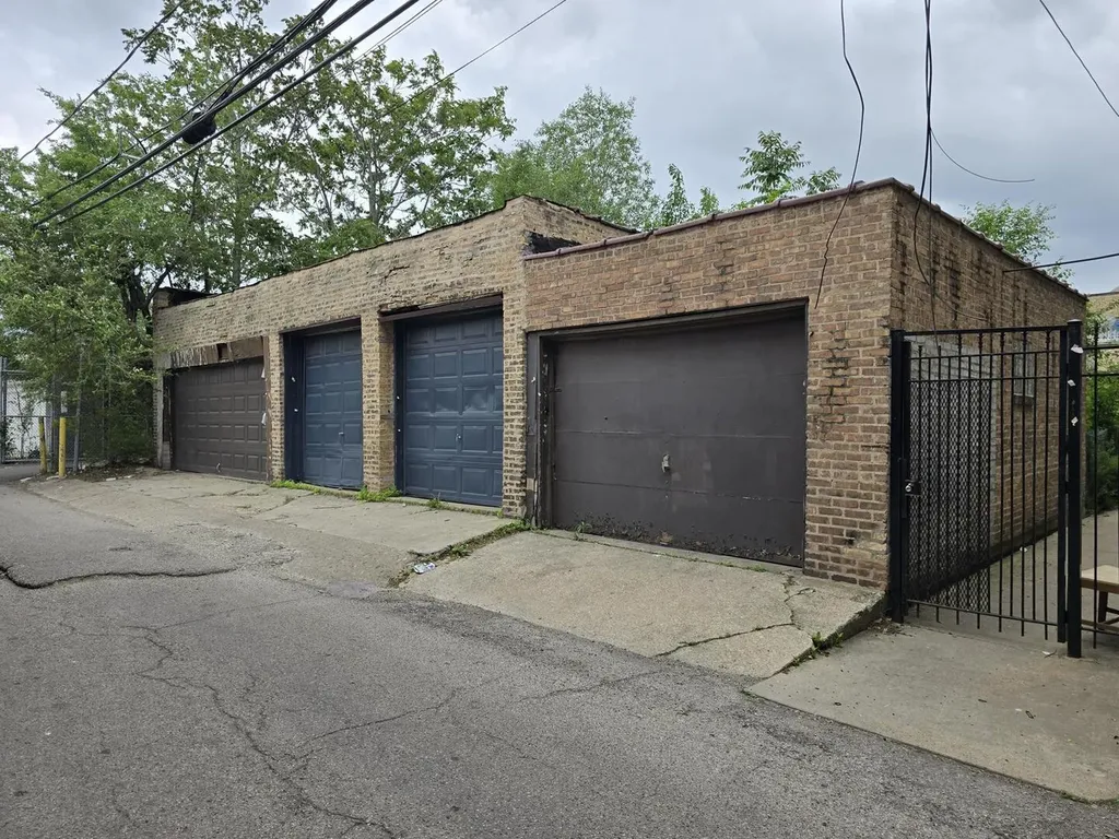 5120 West Grand Avenue Chicago IL 60639