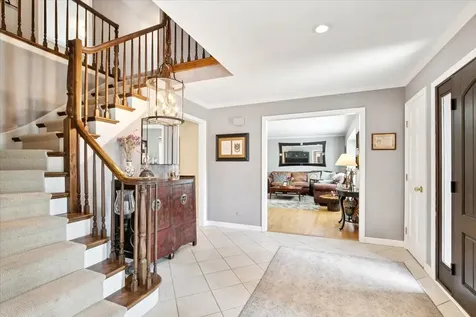 842 Furlong Drive Libertyville IL 60048