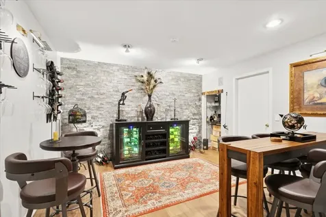 842 Furlong Drive Libertyville IL 60048