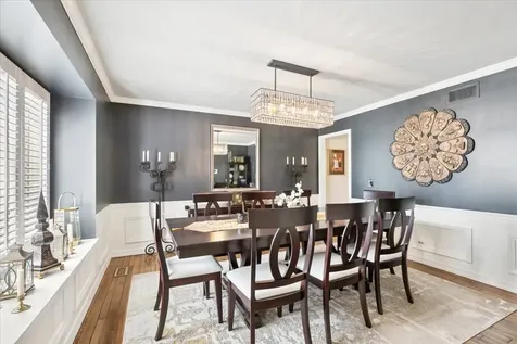 842 Furlong Drive Libertyville IL 60048