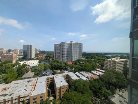 720 West Gordon Terrace Chicago IL 60613