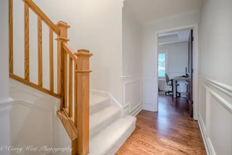 39W944 Deer Run Drive St. Charles IL 60175