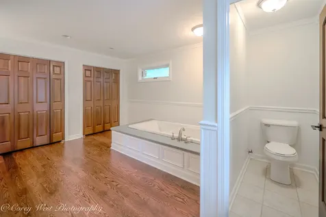 39W944 Deer Run Drive St. Charles IL 60175