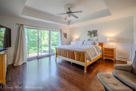 39W944 Deer Run Drive St. Charles IL 60175
