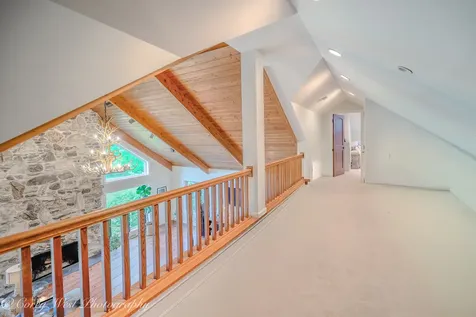 39W944 Deer Run Drive St. Charles IL 60175