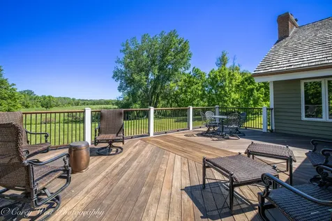 39W944 Deer Run Drive St. Charles IL 60175