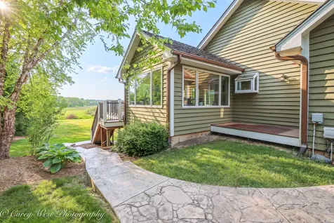 39W944 Deer Run Drive St. Charles IL 60175