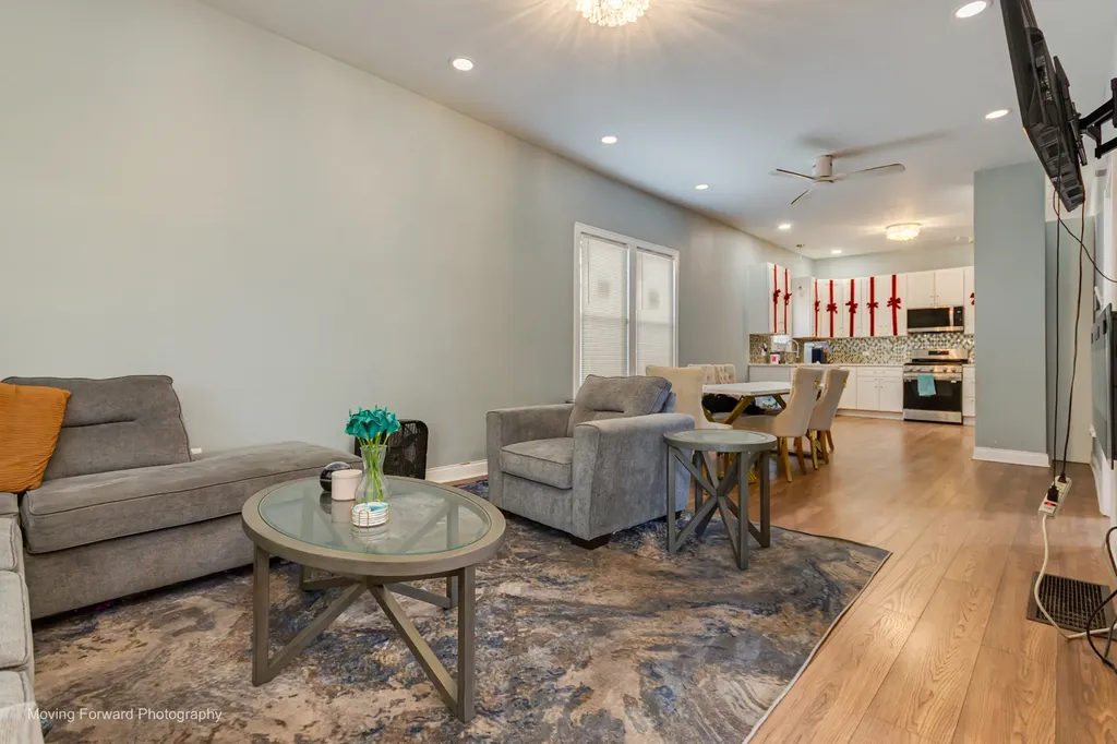 1016 West 57th Street Chicago IL 60621