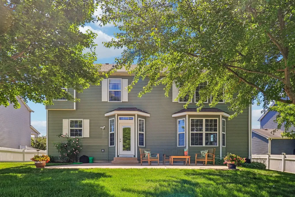 1241 Bradford Lane Antioch IL 60002