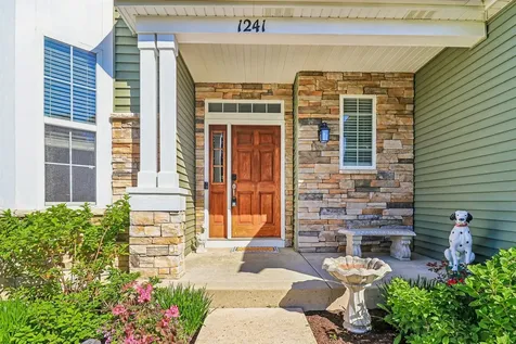 1241 Bradford Lane Antioch IL 60002