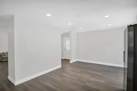 615 Cordial Drive Des Plaines IL 60018