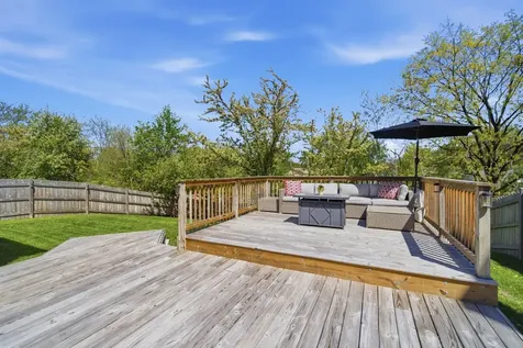 221 Stafford Drive Mundelein IL 60060