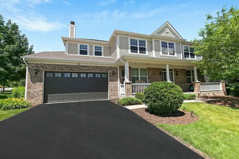 14 Kenilworth Court Cary IL 60013