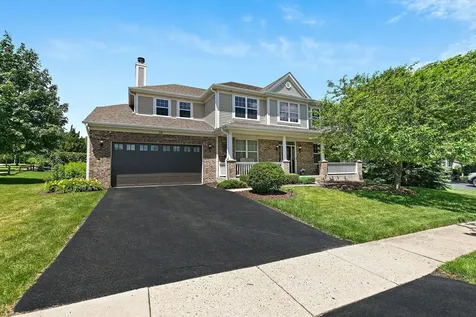 14 Kenilworth Court Cary IL 60013